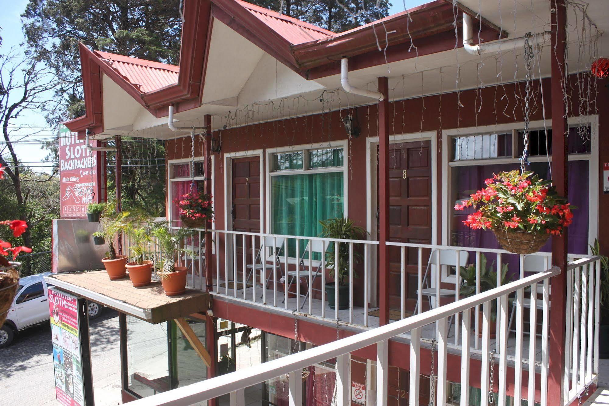 Hotel & Hostel Sloth Backpackers Monteverde Exterior photo